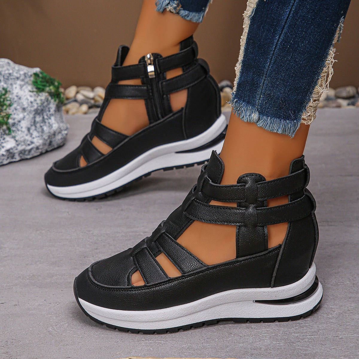 Sandales Femme à Bout Fermé et Découpes – Chaussures d'Été à Semelle Compensée, Tendance et Confortables