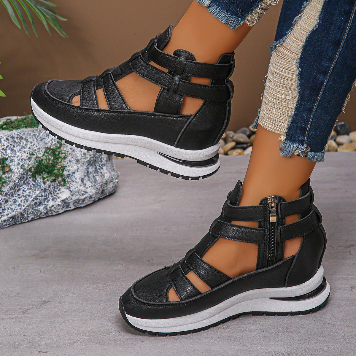 Sandales Femme à Bout Fermé et Découpes – Chaussures d'Été à Semelle Compensée, Tendance et Confortables